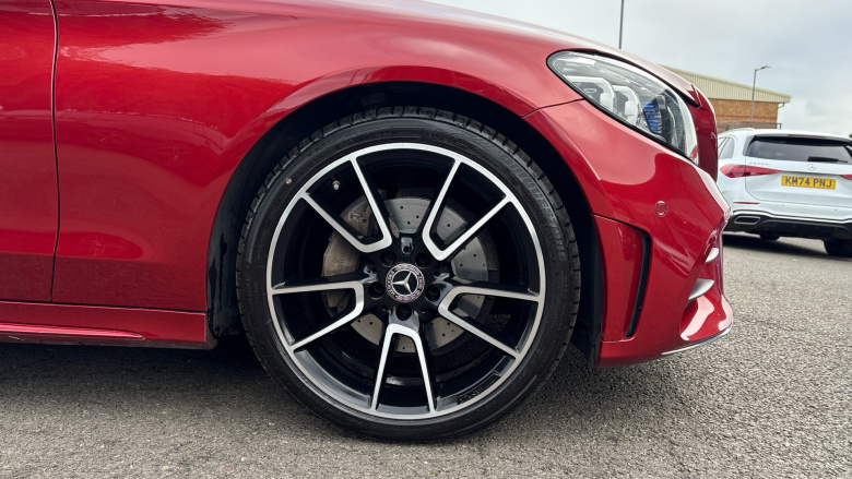 Mercedes-Benz C-Class C220d AMG Line Premium Plus 4dr 9G-Tronic Diesel Saloon